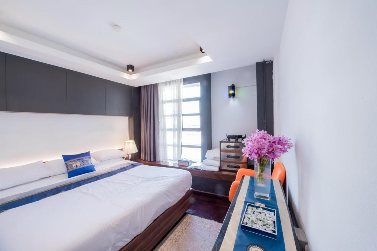 Elixir Hostel Банкок Екстериор снимка