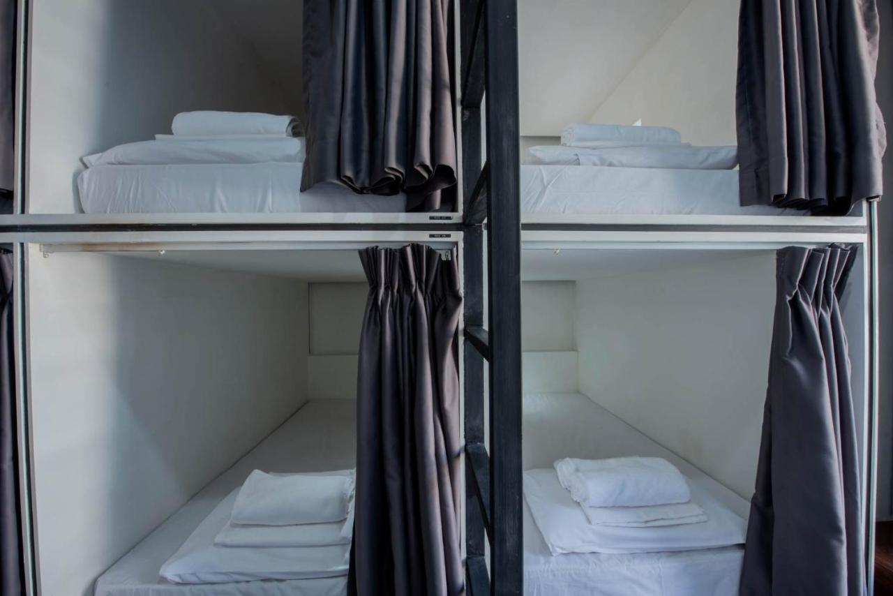 Elixir Hostel Банкок Екстериор снимка