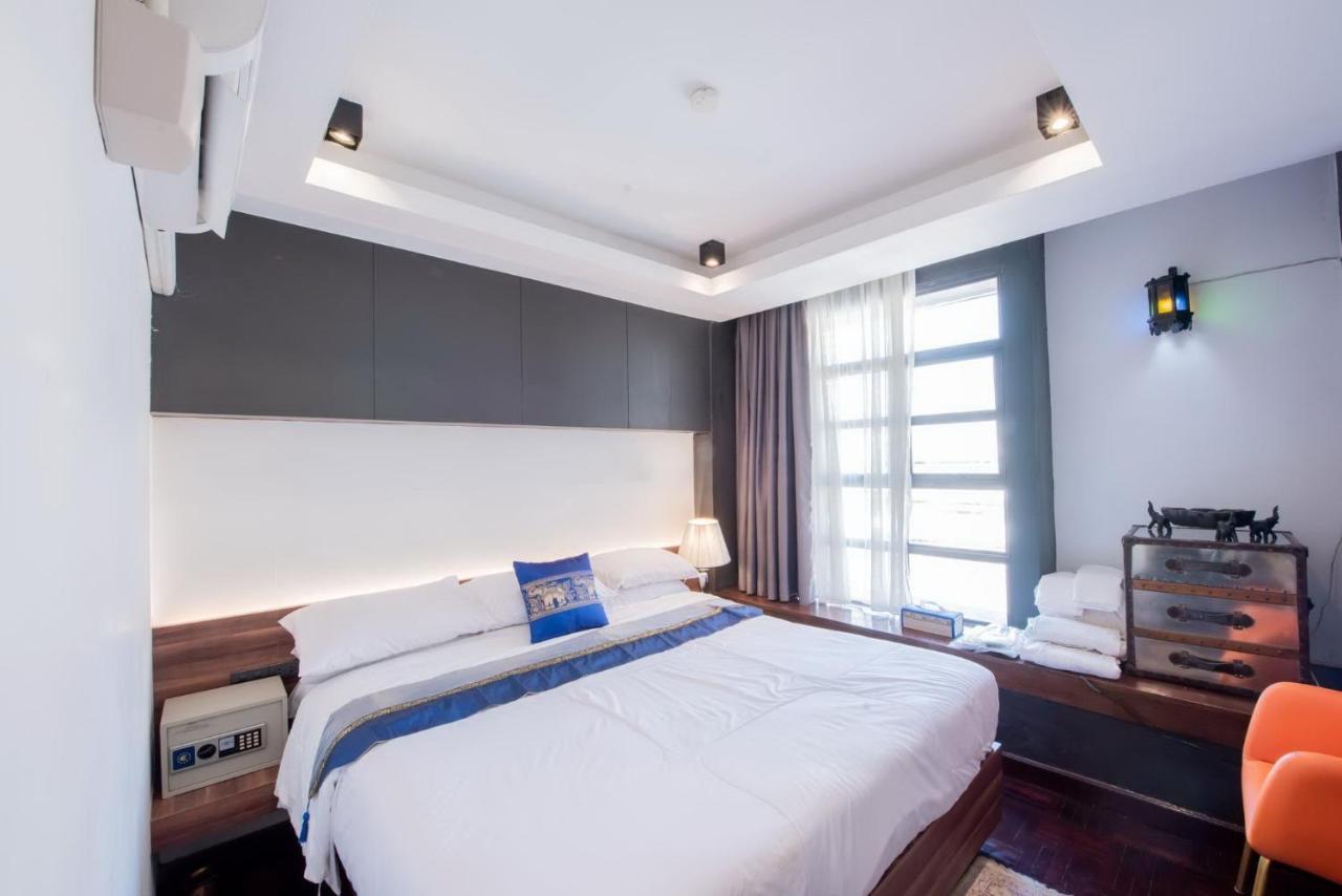 Elixir Hostel Банкок Екстериор снимка