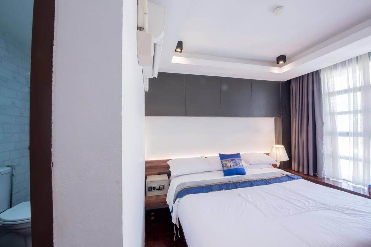 Elixir Hostel Банкок Екстериор снимка