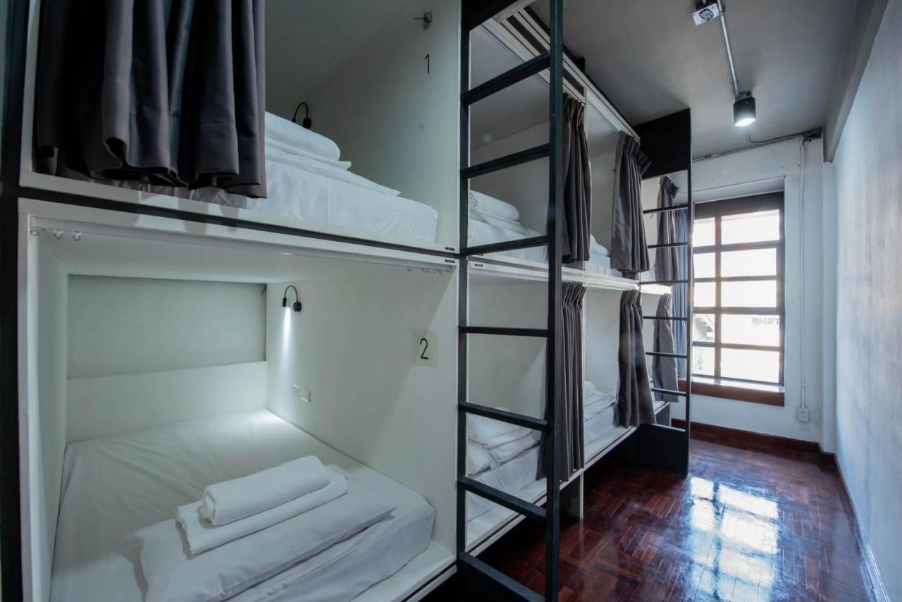 Elixir Hostel Банкок Екстериор снимка