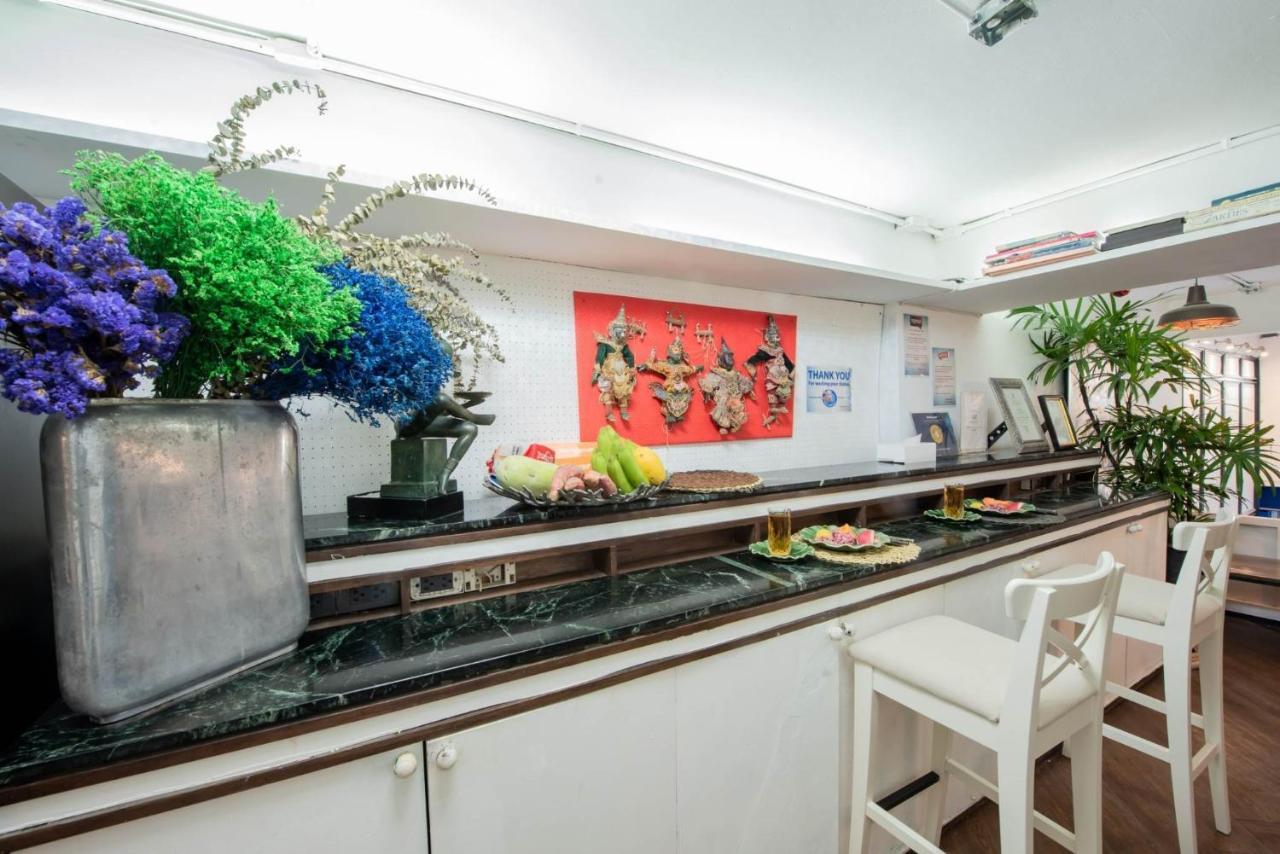 Elixir Hostel Банкок Екстериор снимка