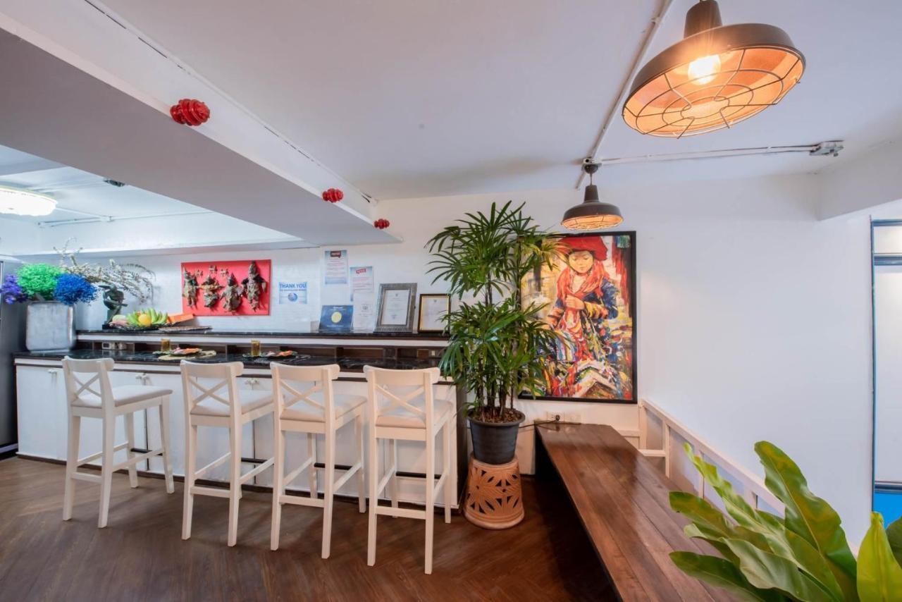 Elixir Hostel Банкок Екстериор снимка
